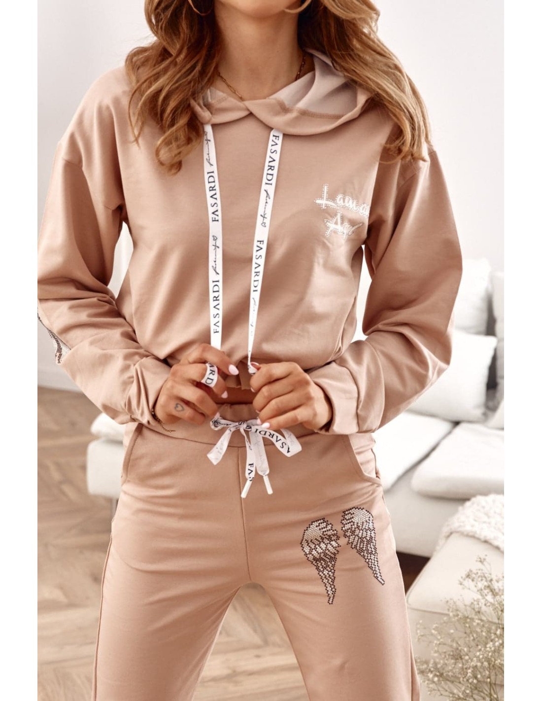 Women\'s tracksuit set with wings, beige FI624 - Online store - Boutique